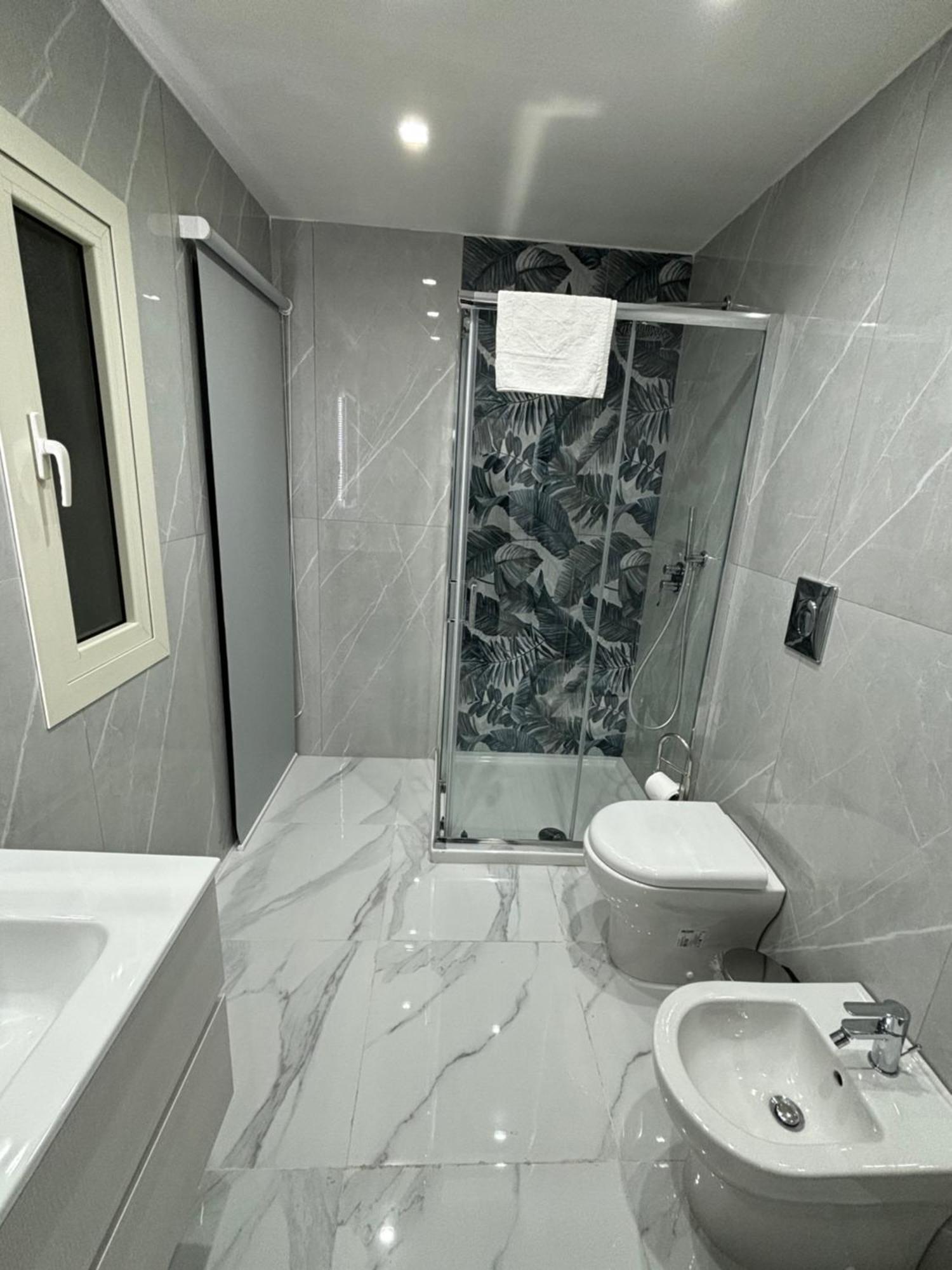 Appartamento Caruso House Napoli Esterno foto